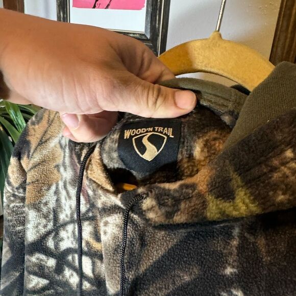Vintage Realtree Camo Fleece Hoodie - Picture 4 of 6
